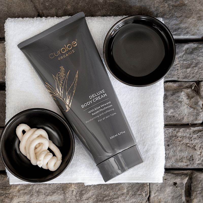 Intensely hydrating body cream with Reishi Mushroom and Moringa Oil